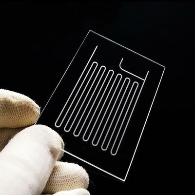 Système de commande informatique industriel Cristal de verre d'éclairage avec une ouverture minimale de 0,3 mm