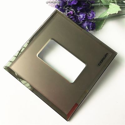 Machine de forage au laser de verre avec une ouverture minimale de 0,3 mm de coupe au laser à double tête