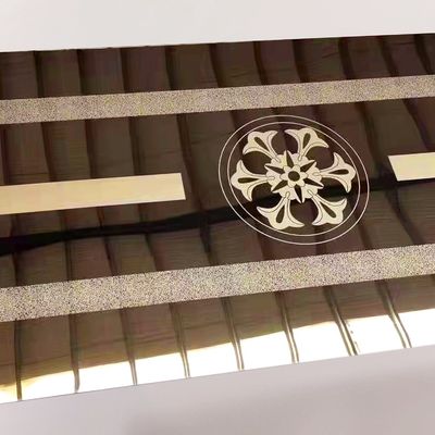 Laser CNC à grille pour la plus grande plaque d'acier inoxydable décoratif couleur du monde