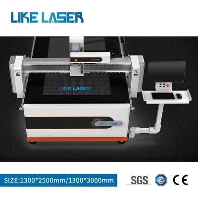 Traceur de coupe laser de verre contrôlé par PLC pour les besoins de tension 220V/110V 50-60Hz