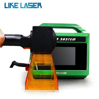 Demande personnalisée Portable 20W 30W Machine de marquage au laser métallique pour plaque de tôle d'acier