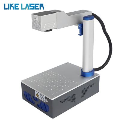 Machine de découpe de gravure et de marquage au laser à fibre 3 ans service après-vente 50W 80W 100W